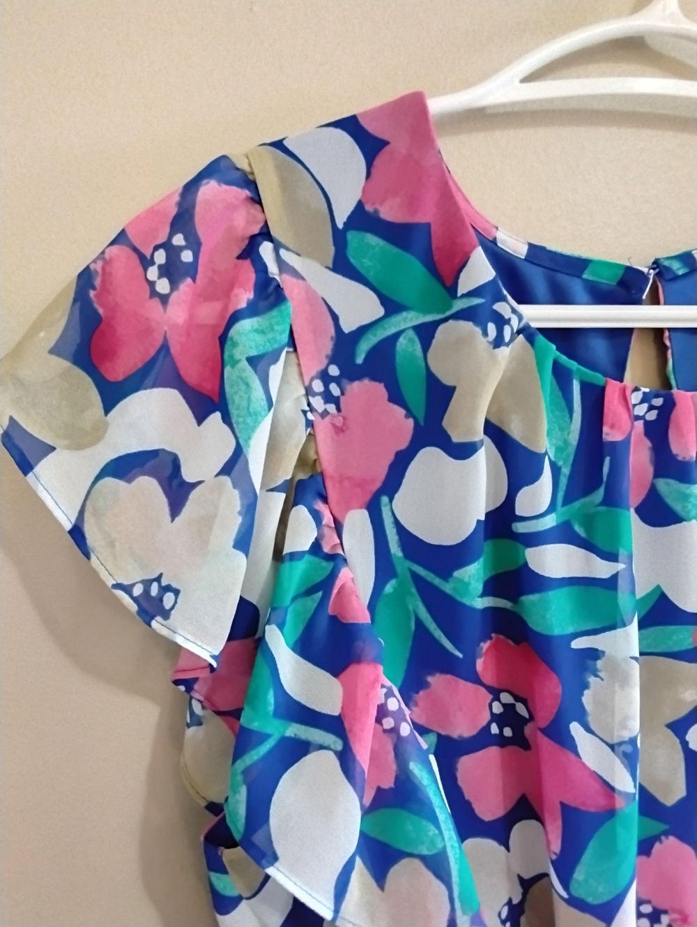 Calvin Klein Blue Floral Flutter Sleeve Dress with Tie Waist – Size 12 EUC - Picture 5 of 16